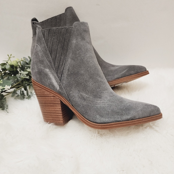 New Marc Fisher Alva Bootie 8.5 blue - Picture 9 of 14